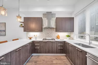 602 N 5th Street #5, Philadelphia, PA 19123 - Photo 4