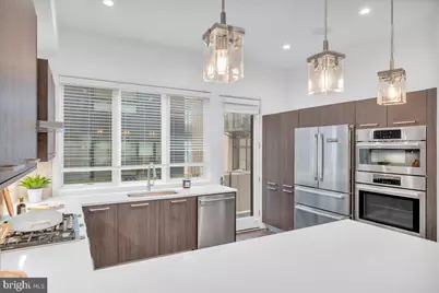 602 N 5th Street #5, Philadelphia, PA 19123 - Photo 6