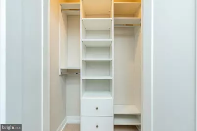 908 Spruce Street #10, Philadelphia, PA 19107 - Photo 14