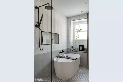 8139 Shawnee Street, Philadelphia, PA 19118 - Photo 24