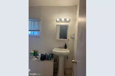 1539 W Tucker Street, Philadelphia, PA 19132 - Photo 10