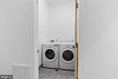 458 W Earlham Terrace, Philadelphia, PA 19144 - Photo 18