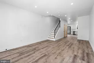 458 W Earlham Ter, Philadelphia, PA 19144 - Photo 6