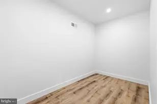 458 W Earlham Ter, Philadelphia, PA 19144 - Photo 30