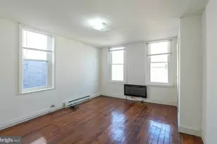 2127 Morris St, Philadelphia, PA 19145 - Photo 12