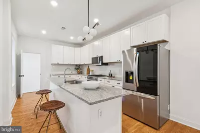2433 Brown Street, Philadelphia, PA 19130 - Photo 10