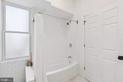 2433 Brown Street, Philadelphia, PA 19130 - Photo 26
