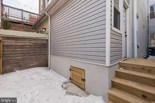 2433 Brown St, Philadelphia, PA 19130 - Photo 18
