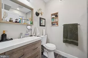 1233 N Hollywood St, Philadelphia, PA 19121 - Photo 12