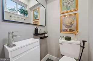 1233 N Hollywood St, Philadelphia, PA 19121 - Photo 6