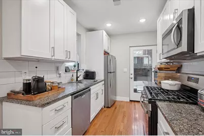 1233 N Hollywood Street, Philadelphia, PA 19121 - Photo 8