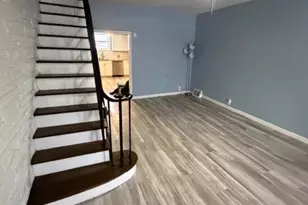 109 Roseberry St, Philadelphia, PA 19148 - Photo 2