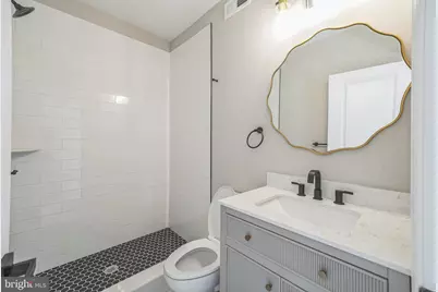 1702 S 22nd Street #2, Philadelphia, PA 19145 - Photo 6