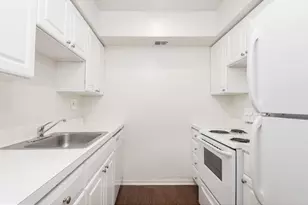 2031-4 South St, Philadelphia, PA 19146 - Photo 12