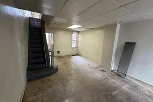 321 Cantrell St, Philadelphia, PA 19148 - Photo 4