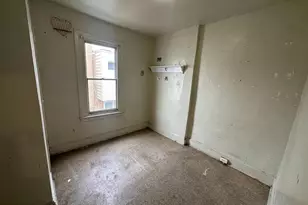 321 Cantrell St, Philadelphia, PA 19148 - Photo 10