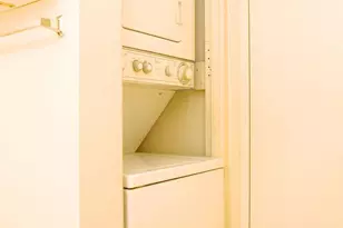 2031-3 South St, Philadelphia, PA 19146 - Photo 12