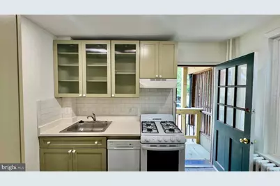 2148 Green Street #1, Philadelphia, PA 19130 - Photo 4