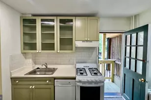 2148 Green St, Philadelphia, PA 19130 - Photo 4