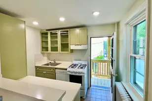 2148 Green St, Philadelphia, PA 19130 - Photo 10