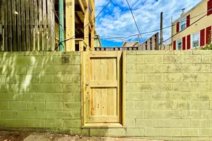 2148 Green St, Philadelphia, PA 19130 - Photo 30