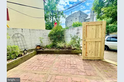 2148 Green Street #1, Philadelphia, PA 19130 - Photo 2