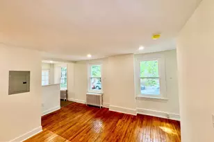 2148 Green St, Philadelphia, PA 19130 - Photo 6
