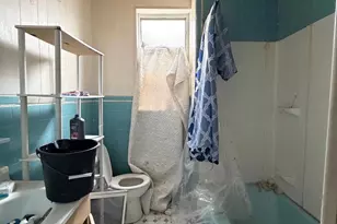 2236 S 63rd St, Philadelphia, PA 19142 - Photo 26