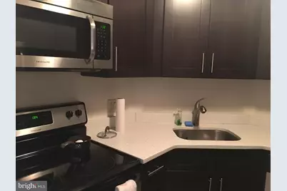 2020 Walnut Street #24A, Philadelphia, PA 19103 - Photo 2