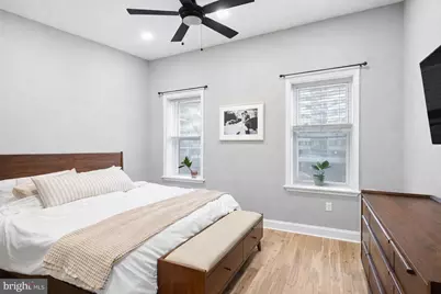 2425 Fairmount Avenue, Philadelphia, PA 19130 - Photo 20