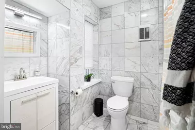 2425 Fairmount Avenue, Philadelphia, PA 19130 - Photo 22