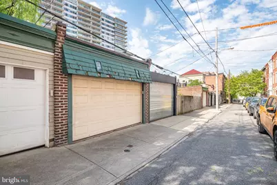 2425 Fairmount Avenue, Philadelphia, PA 19130 - Photo 32