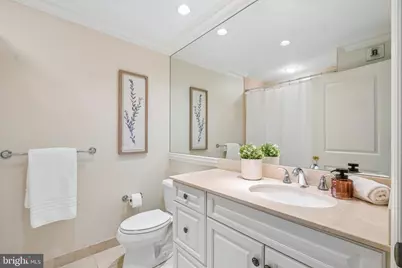 440 S Broad Street #2204-2206, Philadelphia, PA 19146 - Photo 20