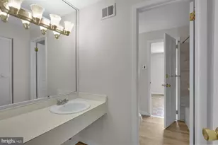 6736 Emlen St, Philadelphia, PA 19119 - Photo 14