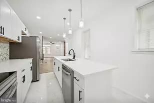 5326 Reinhard St, Philadelphia, PA 19143 - Photo 12