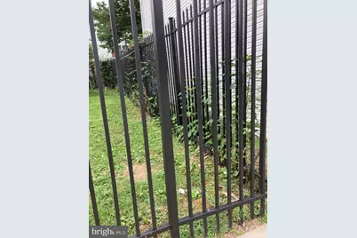 1307 S 32nd Street, Philadelphia, PA 19146 - Photo 1