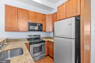 1712 W Girard Ave, Philadelphia, PA 19130 - Photo 6