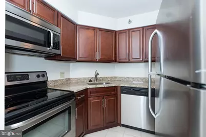 2020 Walnut Street #14M, Philadelphia, PA 19103 - Photo 4