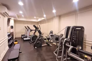 2031 Locust St, Philadelphia, PA 19103 - Photo 8