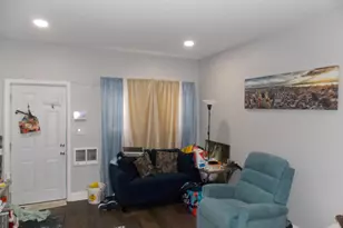 2416 N Orkney St, Philadelphia, PA 19133 - Photo 2