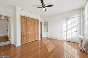 1127 Green St, Philadelphia, PA 19123 - Photo 12