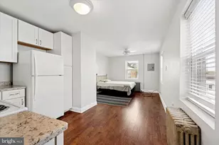 1127 Green St, Philadelphia, PA 19123 - Photo 14