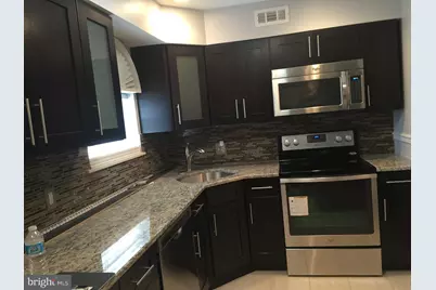 2230 Earp, Philadelphia, PA 19146 - Photo 8