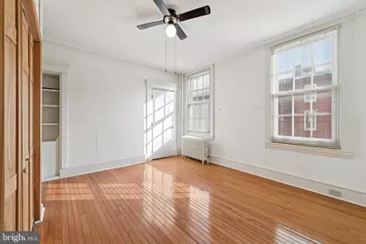 1127 Green Street, Philadelphia, PA 19123 - Photo 10