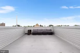 647 N 41st St, Philadelphia, PA 19104 - Photo 18