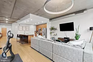 1352 South St, Philadelphia, PA 19147 - Photo 12