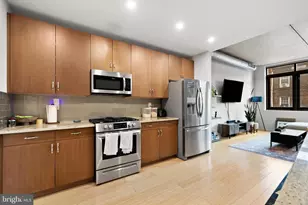 1352 South St, Philadelphia, PA 19147 - Photo 6