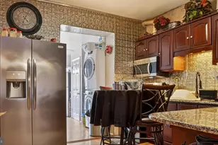 248 W Seymour St, Philadelphia, PA 19144 - Photo 8