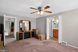 816 Susquehanna Rd, Philadelphia, PA 19111 - Photo 14