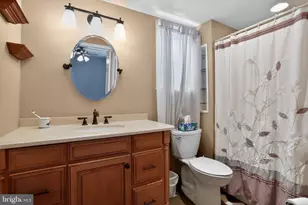 816 Susquehanna Rd, Philadelphia, PA 19111 - Photo 16